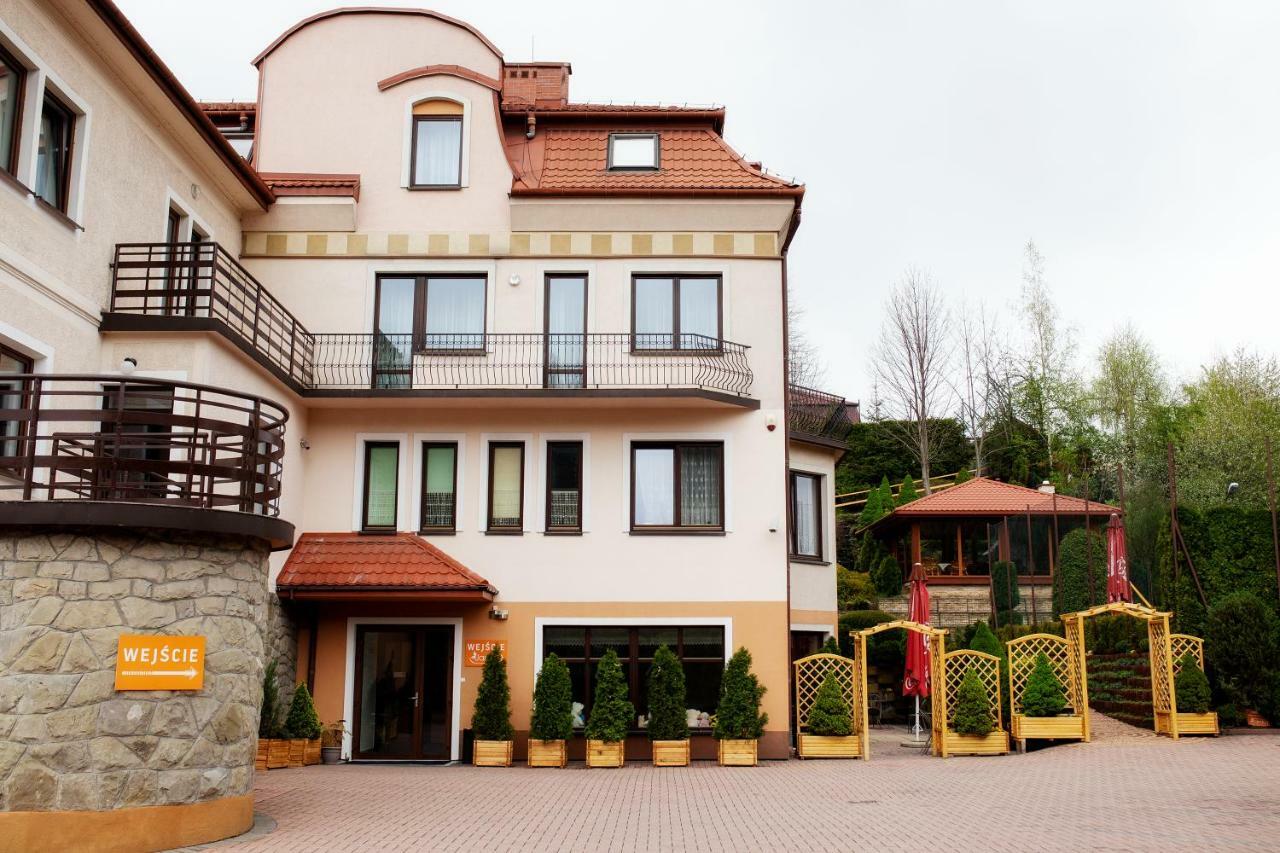 Janda Resort & Conference Mszana Dolna Exterior foto
